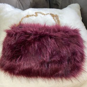 Burgundy Faux Fur Zipper Clutch with Gold chain